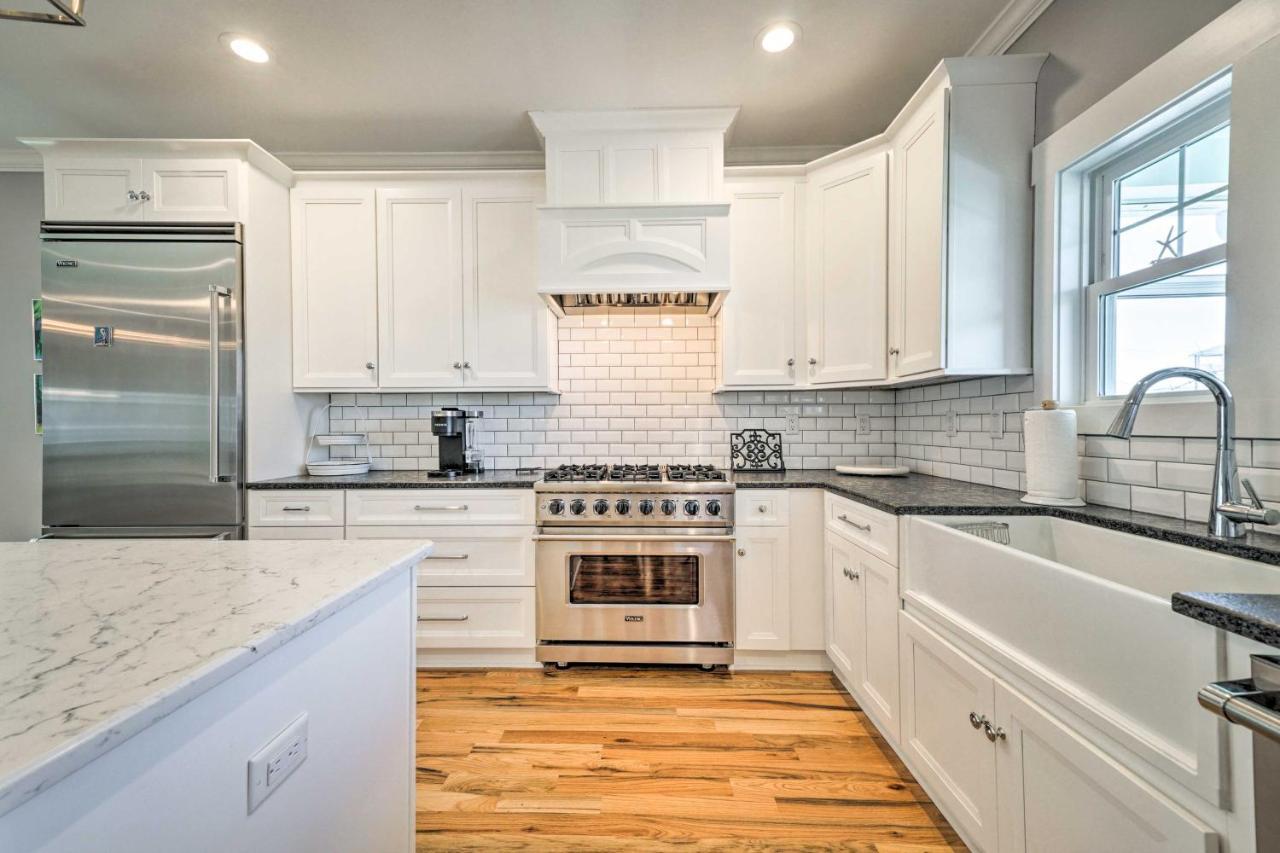 Bright Coastal Abode With Porch And Beach Access! Carolina Beach Exterior foto